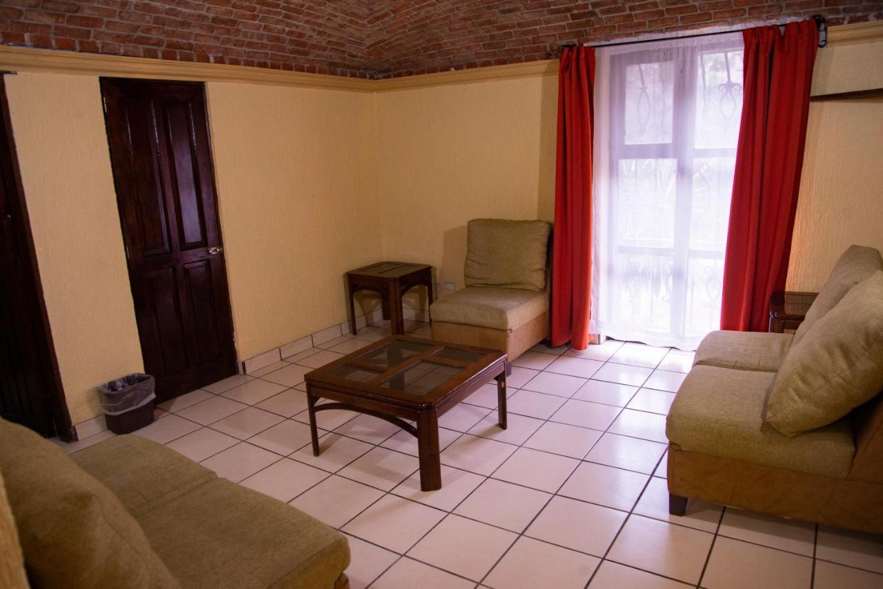 Hacienda De Cobos Hotel *